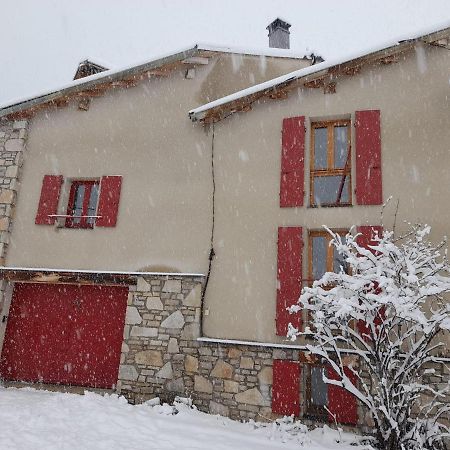 Maison De Montagne Dans Charmant Village Du Capcir Fontrabiouse Esterno foto