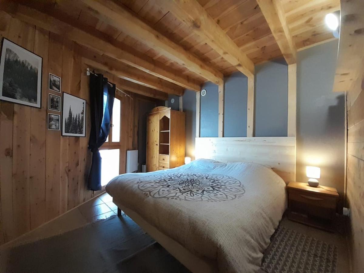 Maison De Montagne Dans Charmant Village Du Capcir Fontrabiouse Esterno foto